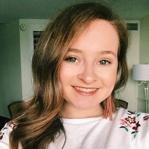 Meet your Posher, Julia